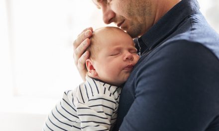L’allongement du congé de paternité est annoncé